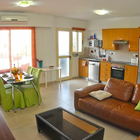 Family 1bd Elysia Park * Paphos
